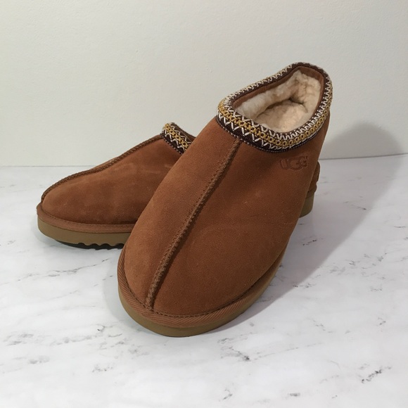 UGG Other - Men's UGG Slippers Tan Slip-on Clog Size M 13